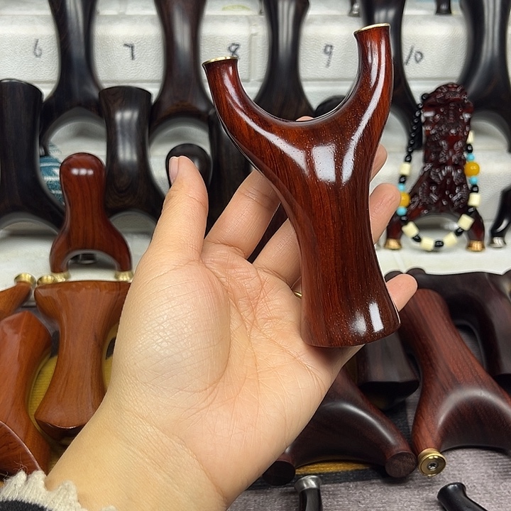 木紫檀不掉毛。。。。