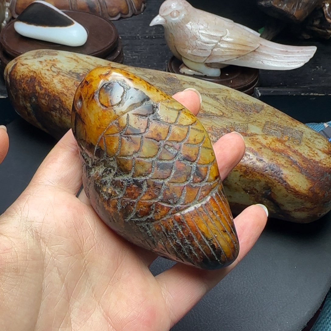 忠***堂和田玉（糖玉）未镶嵌挂件