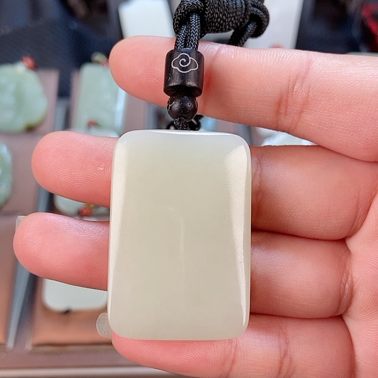 【闪购商品】和田玉未镶嵌颈饰