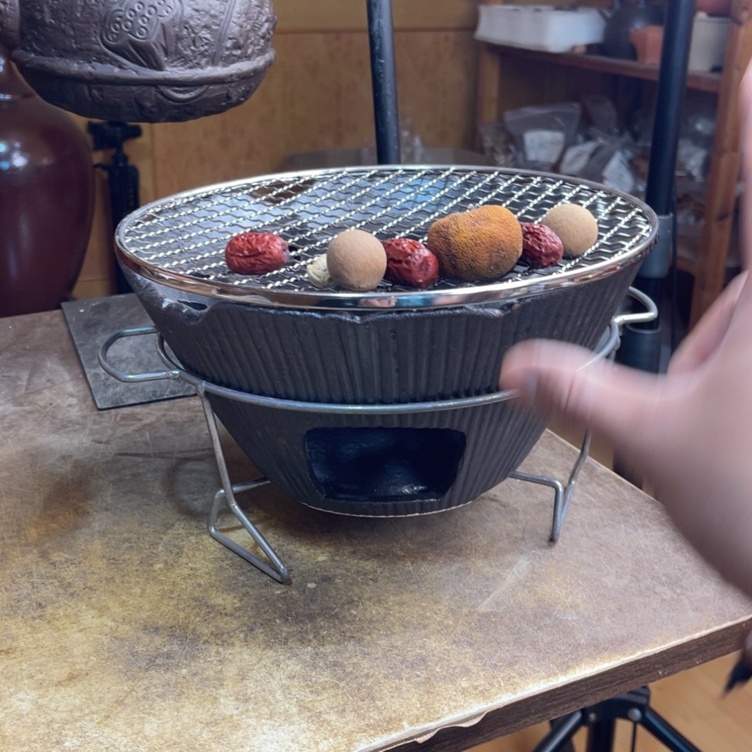 瓷片陶他也不会在外面等