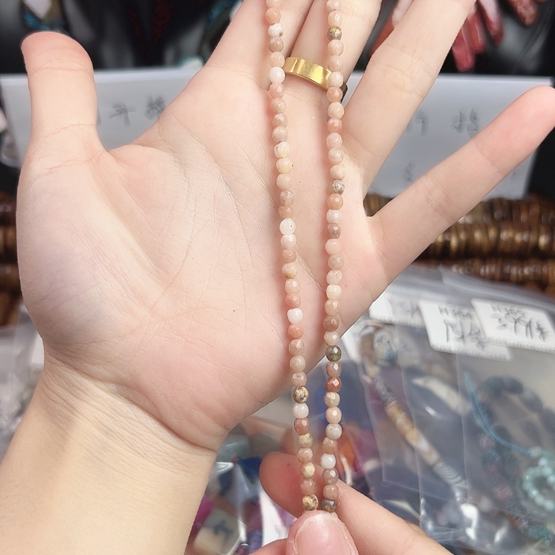 玛瑙/玉髓合金珠宝半成品h366 钻切红纹石一条