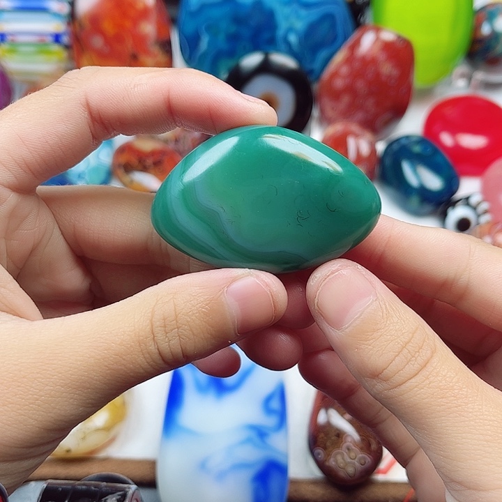 玛瑙/玉髓未镶嵌珠宝奇石