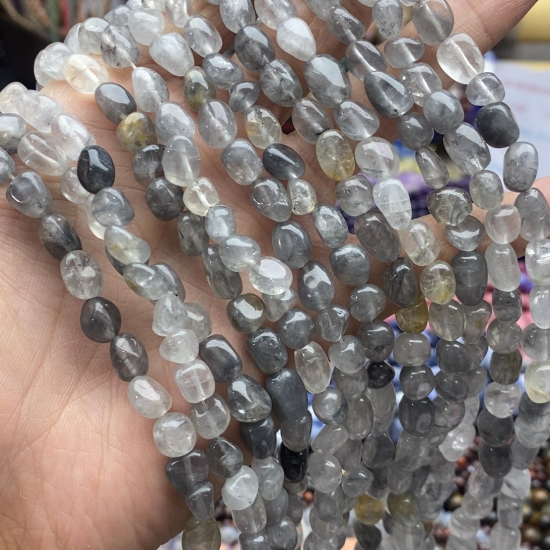 玛瑙/玉髓未镶嵌珠宝半成品一条天然云雾灰水晶随行7mm