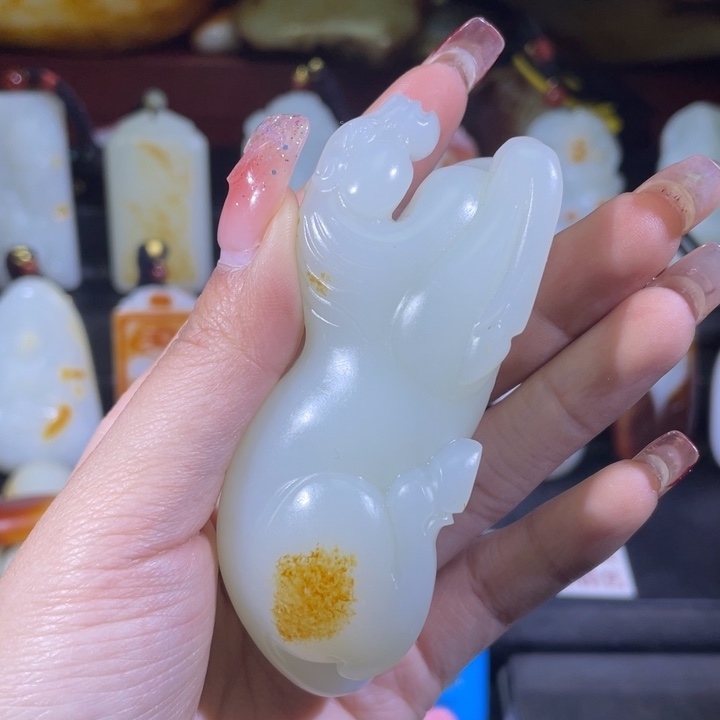 和田玉把件未镶嵌孤***。