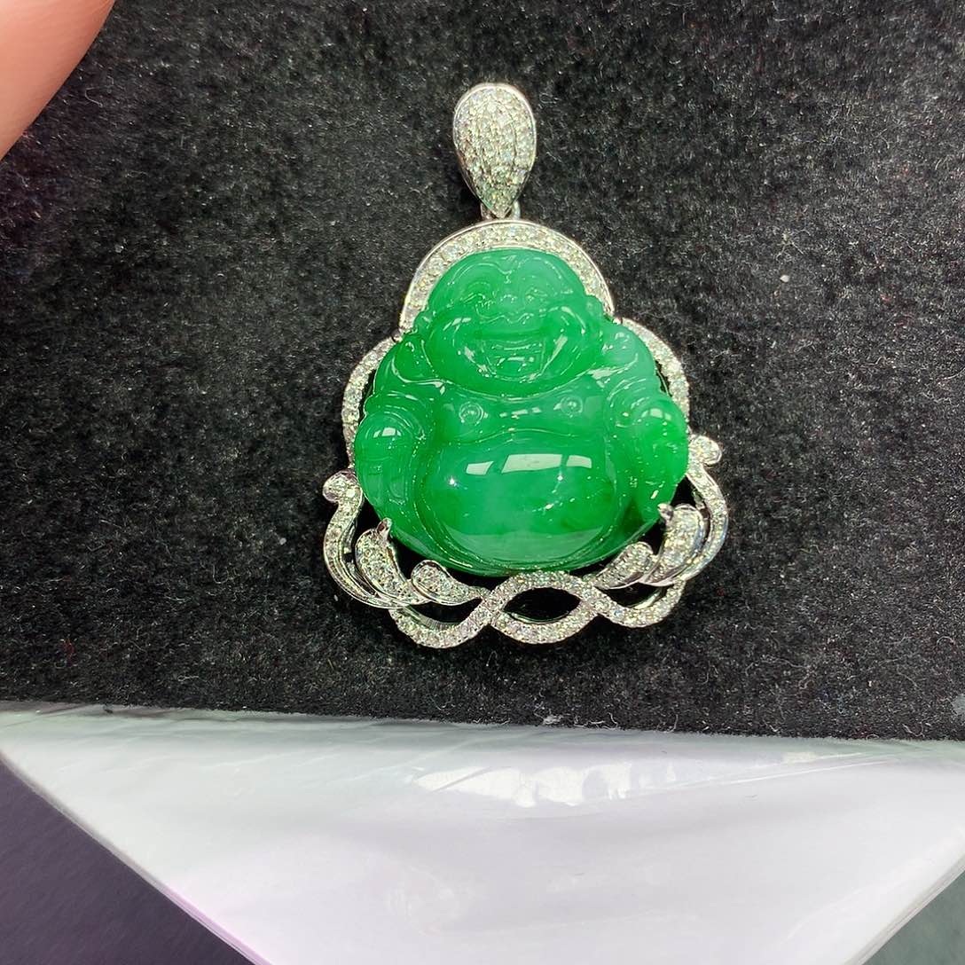 翡翠吊坠(赠链)18K金镶嵌