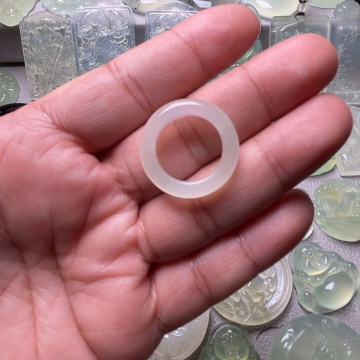 简***单岫玉未镶嵌吊坠(赠链)
