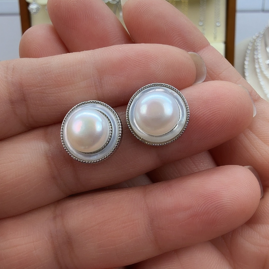 淡水珍珠未镶嵌耳饰