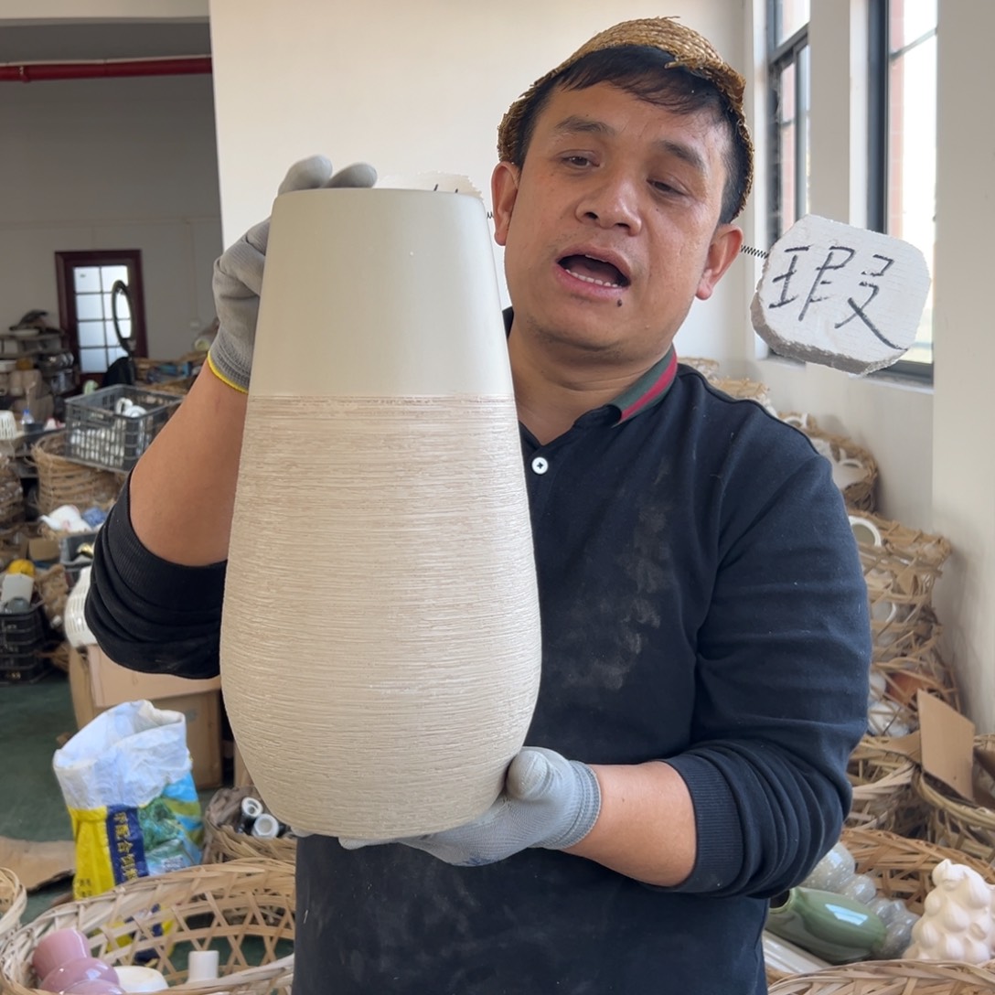 摆件155 号高中低温陶瓷工艺瓶（部分微瑕）