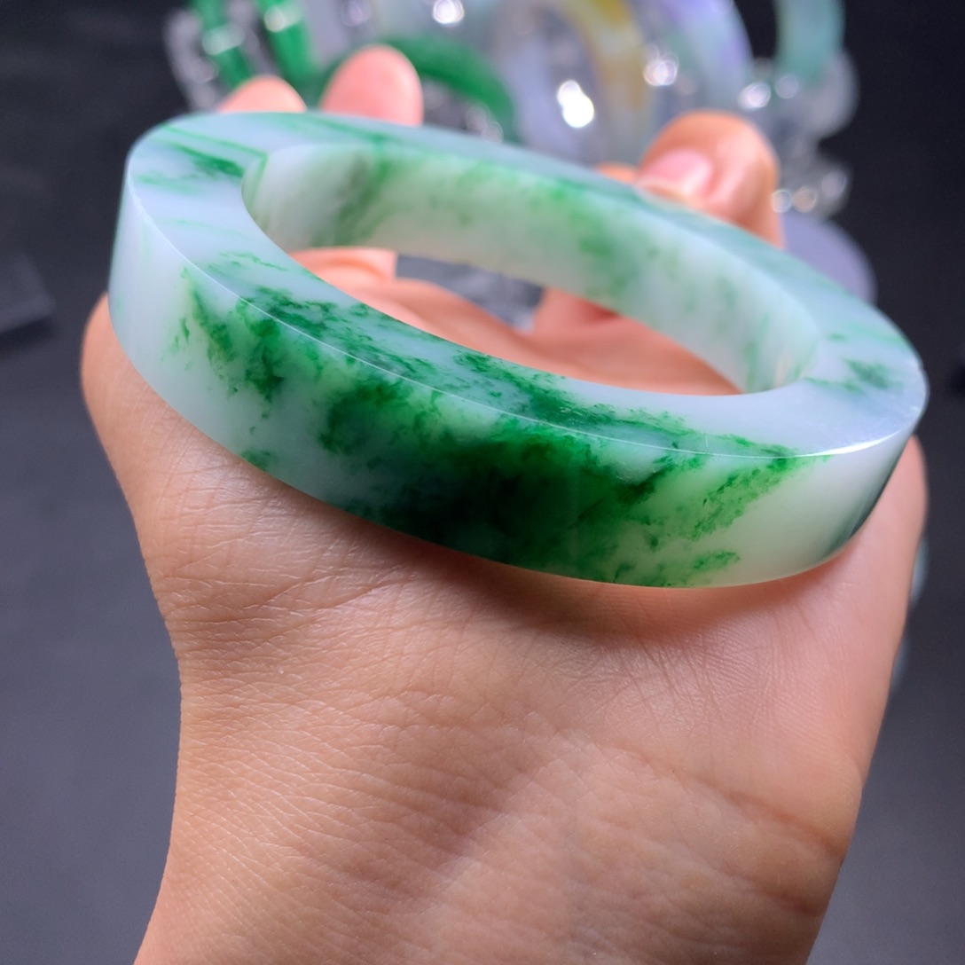 定制翡翠手镯未镶嵌