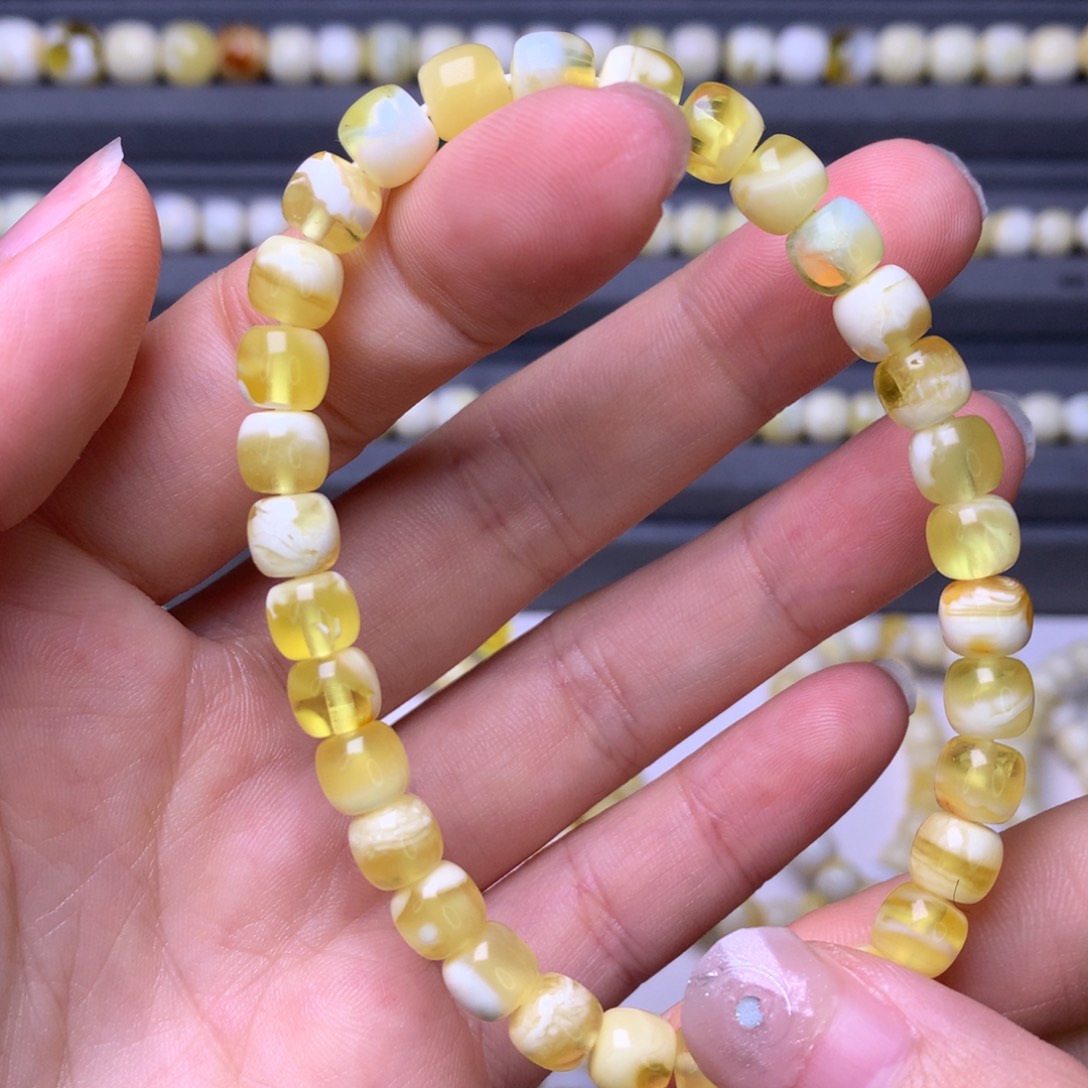 琥珀手链未镶嵌6.5毫米