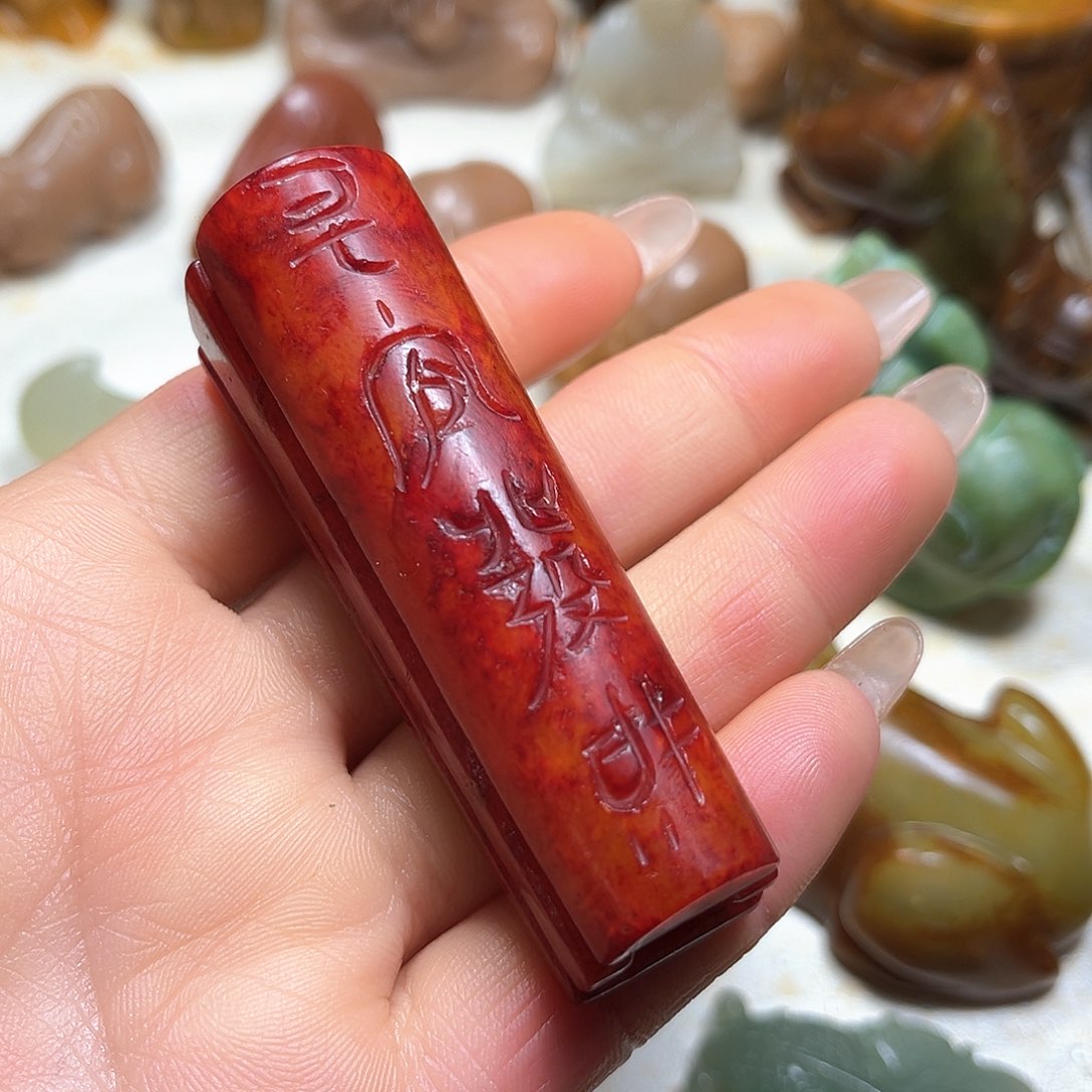 白玉菩提吊坠白玉菩提吊坠