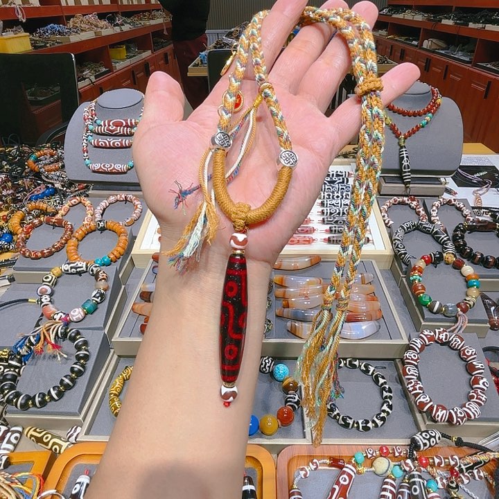 未镶嵌玛瑙/玉髓珠宝奇石