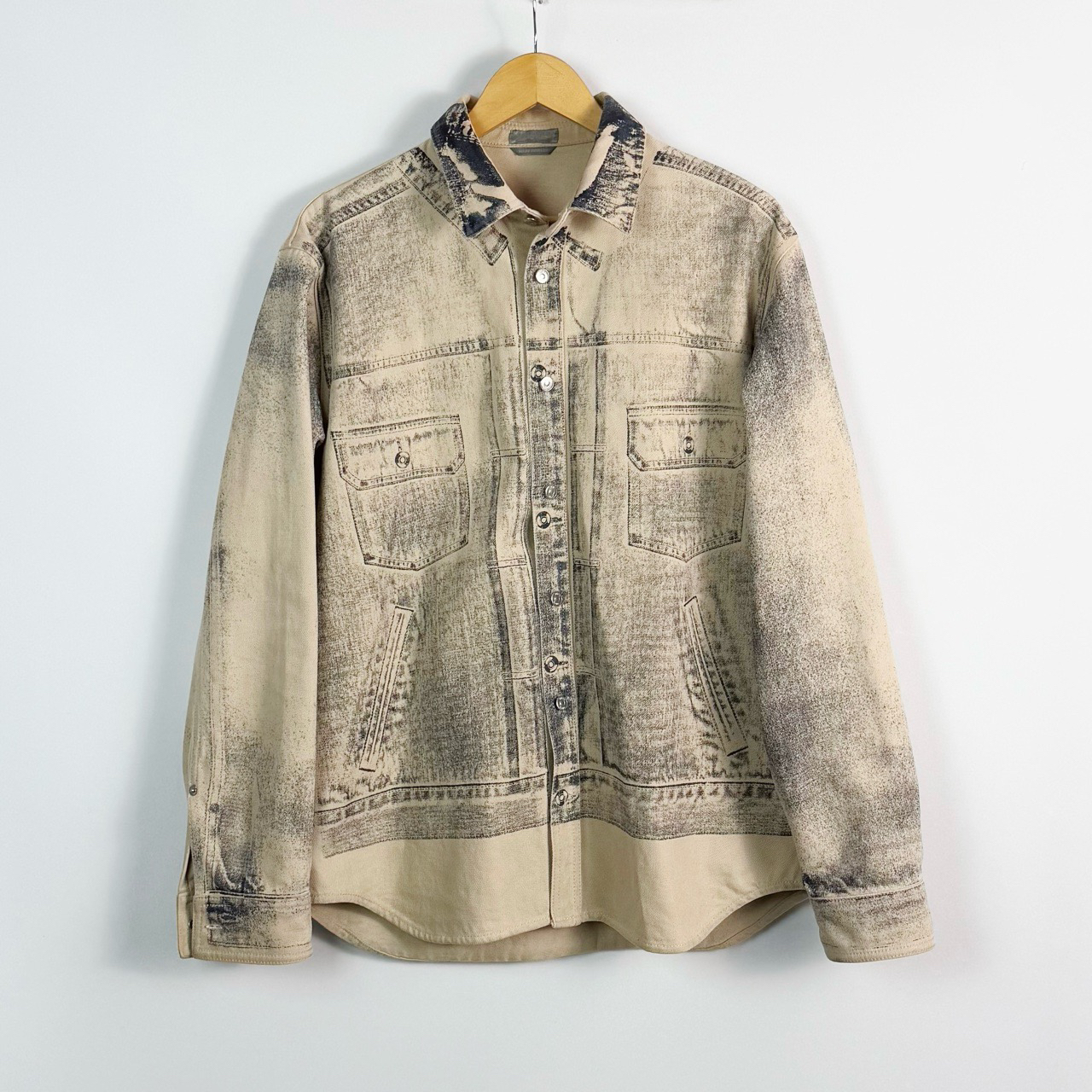 99新 DIOR/迪奥 40码 24春夏新款渐变色牛仔外套 99新 lm2031