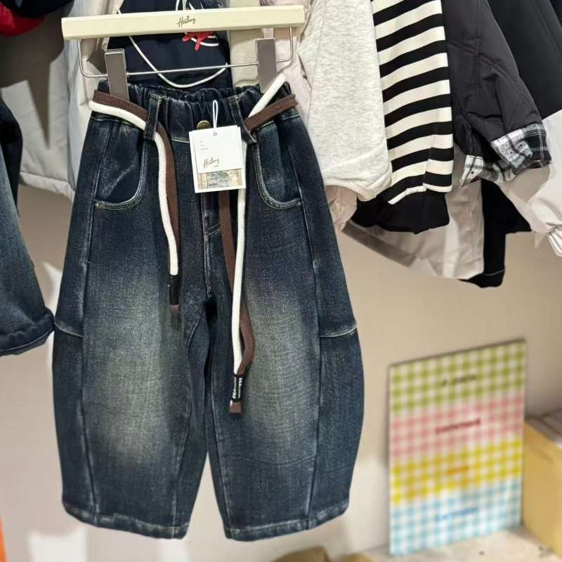 【衣乐】韩版男童加绒石墨烯牛仔裤秋冬百搭宽松休闲弯刀裤