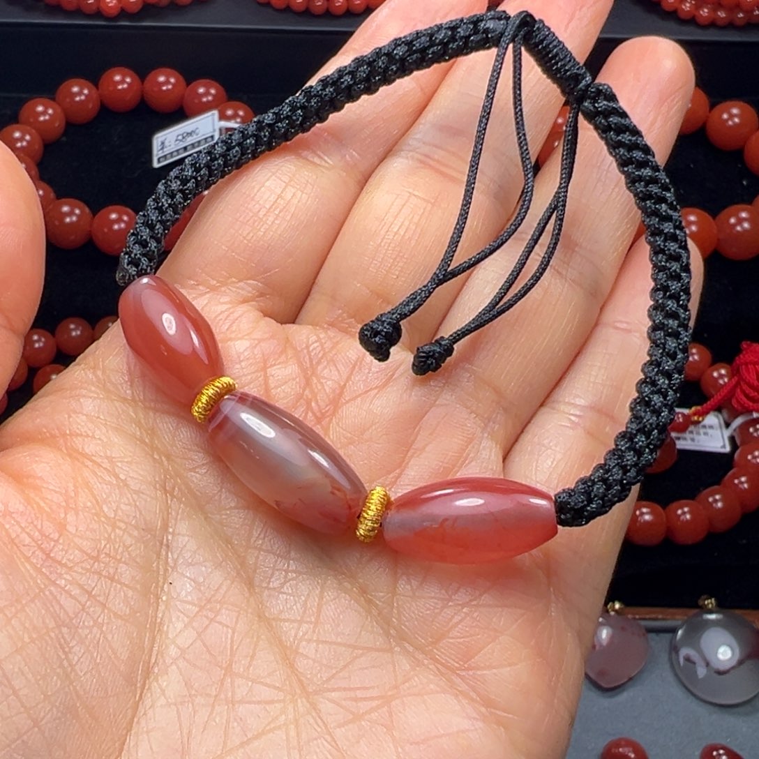 H***）南红玛瑙未镶嵌手串