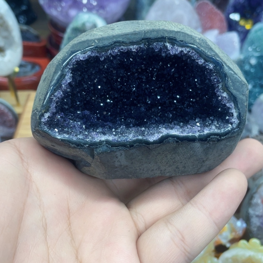 未镶嵌大型摆件（非配饰）紫晶