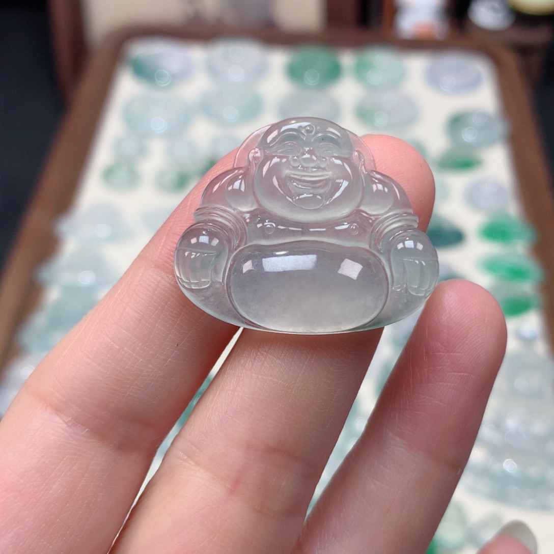翡翠未镶嵌颈饰冰种佛公