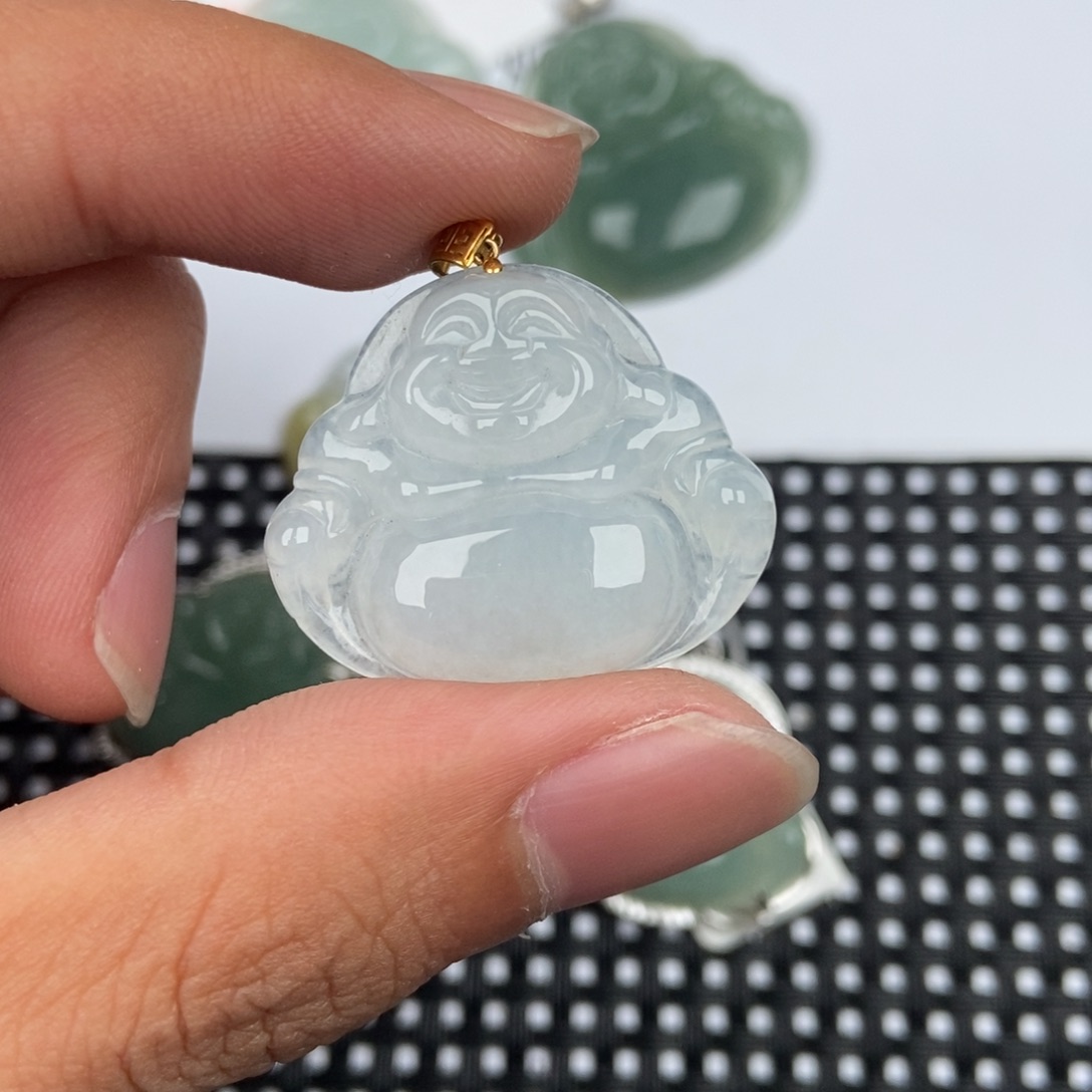 翡翠颈饰未镶嵌吊坠