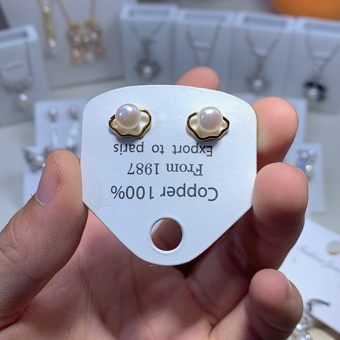 淡水珍珠银S925镶嵌耳饰