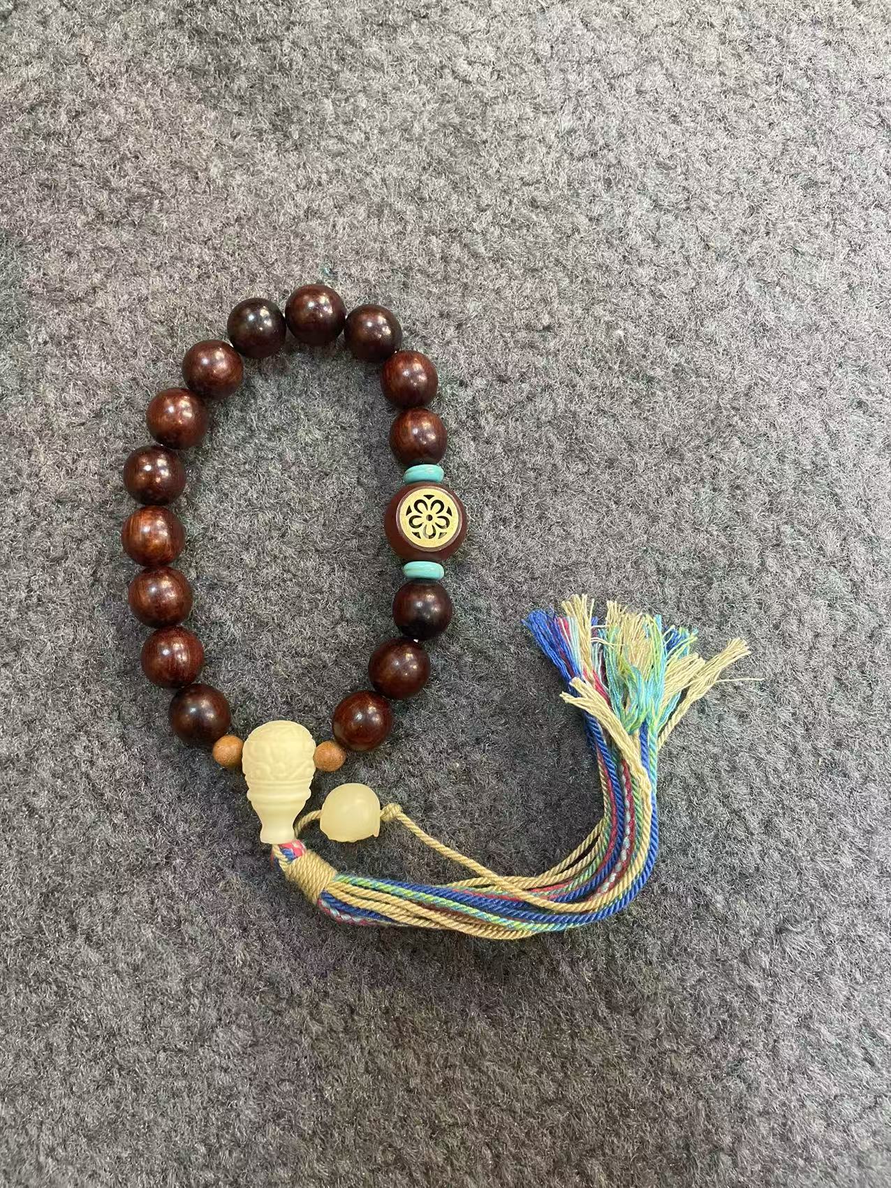 精品小叶紫檀手串