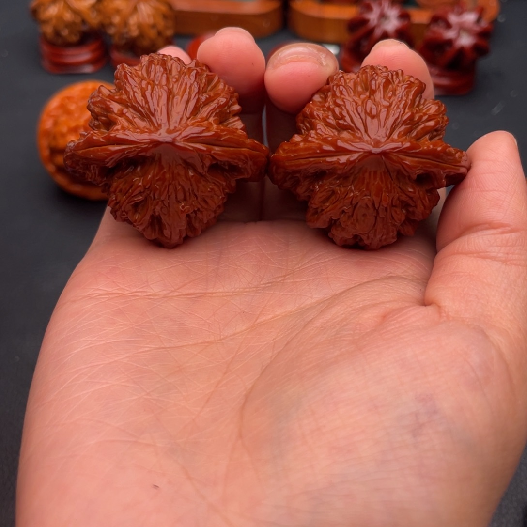 东***像文玩核桃把件麦虎