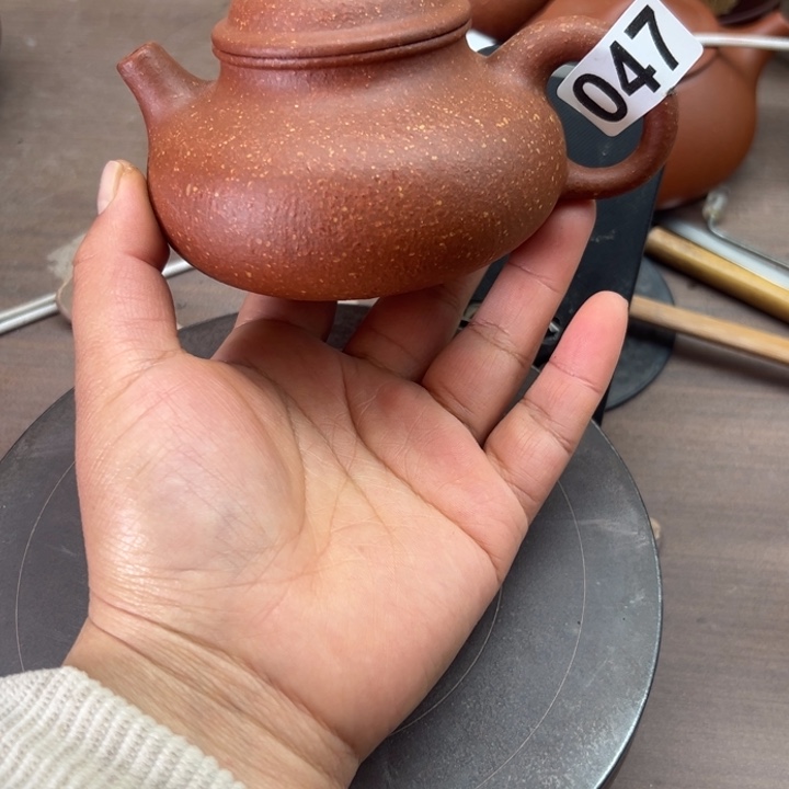 紫砂茶壶红降坡半手工210cc瑕疵