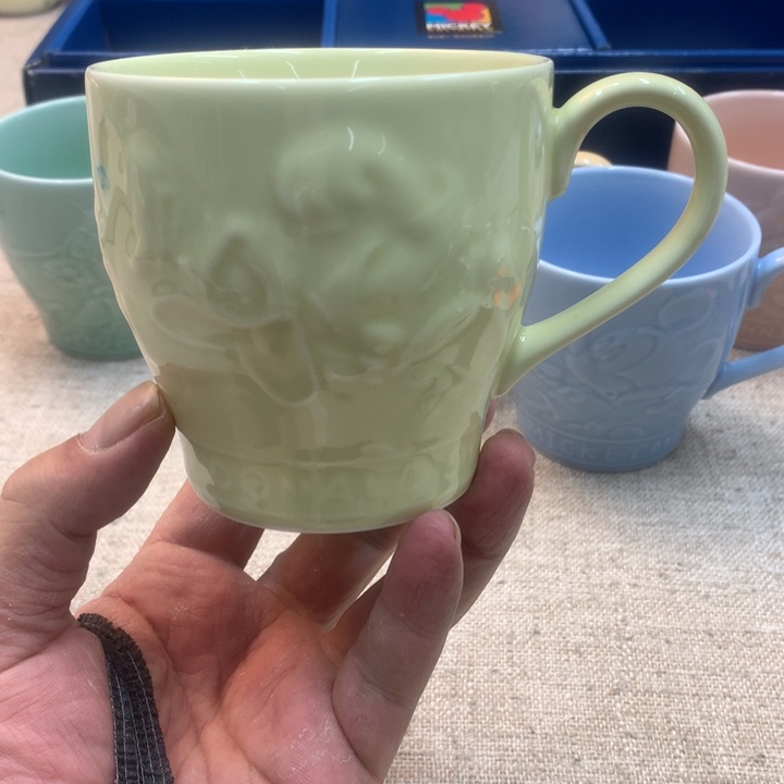 金瓷阁家的美丽瓷器