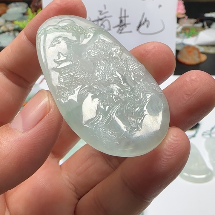 颈饰未镶嵌翡翠山水