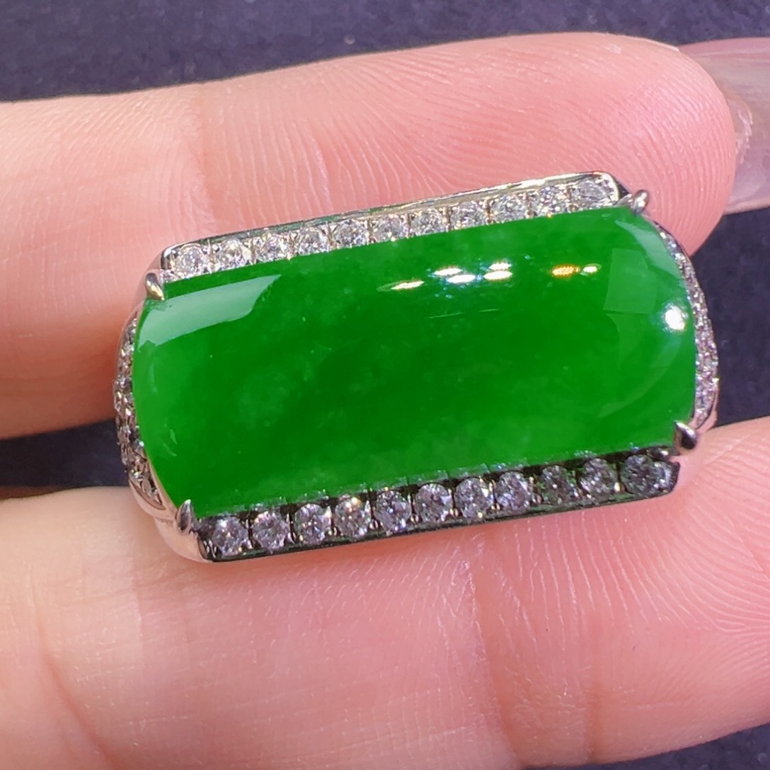 翡翠戒指18K金镶嵌男戒