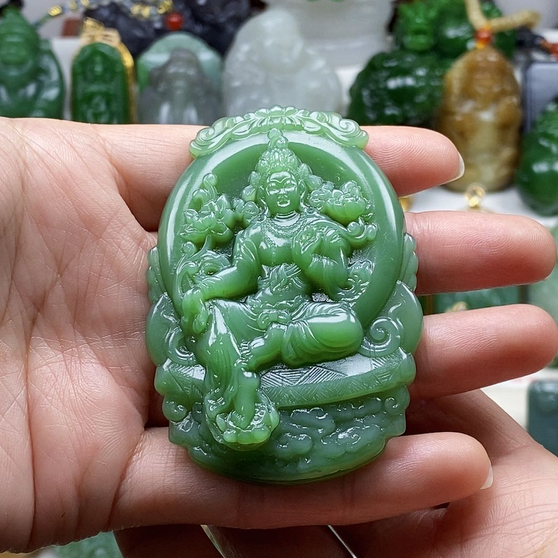 和田玉（碧玉）颈饰未镶嵌