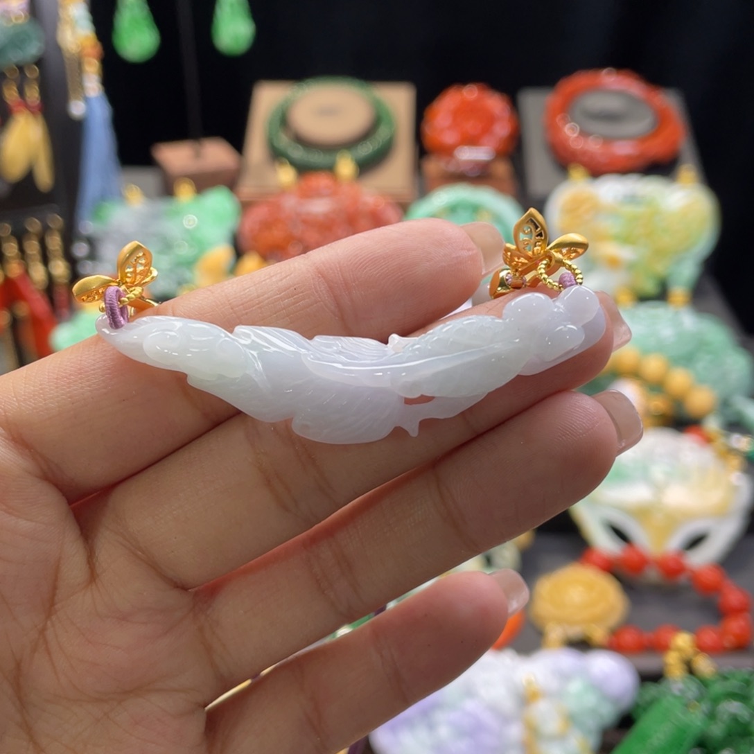 翡翠颈饰未镶嵌代编织