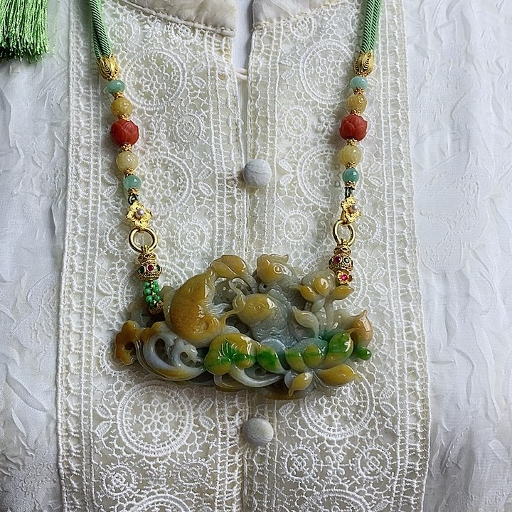 翡翠吊坠(赠链)未镶嵌翡翠黄加绿翡翠雕刻莲花鱼吊坠锁牌