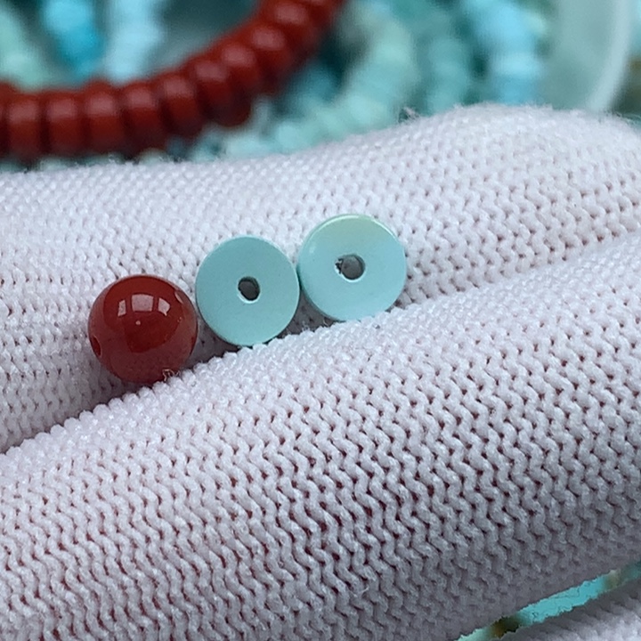 南红玛瑙未镶嵌珠宝奇石