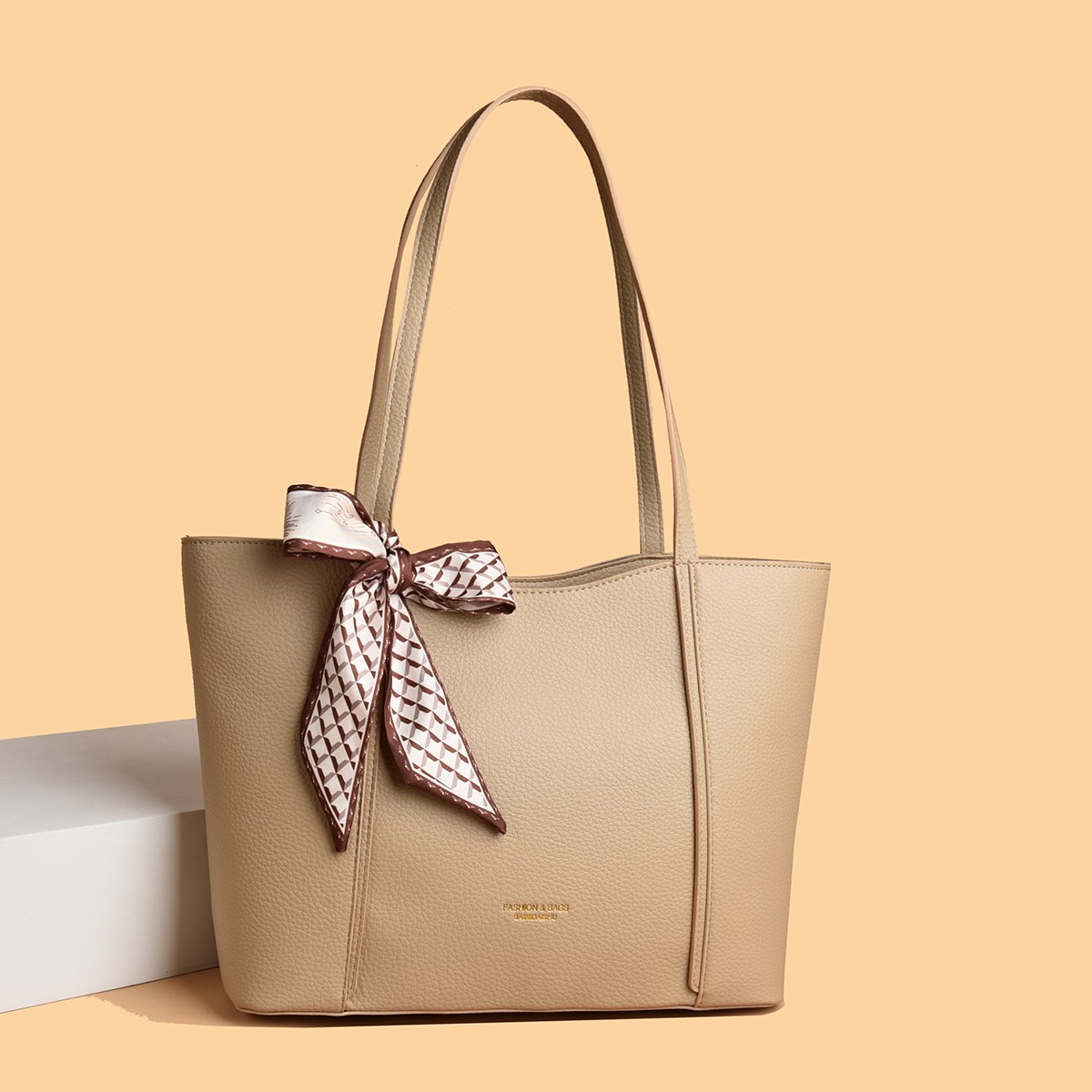 正 8508 女包 卡其 【长40高25厚10cm】