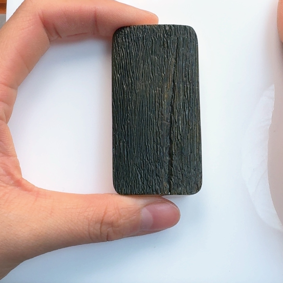 柏香籽/百香籽吊坠猛犸