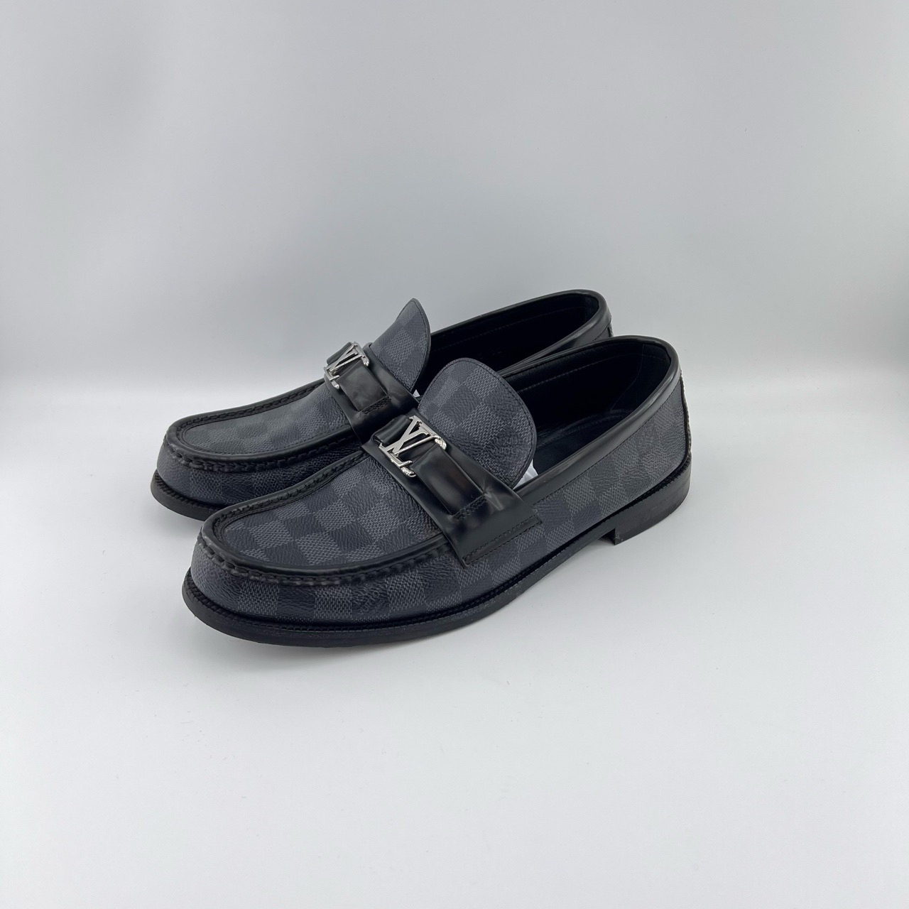 95新 LouisVuitton/路易威登 41码/黑色logo休闲皮鞋/11709208