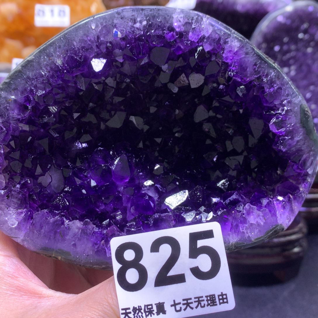 小****未镶嵌水晶摆件水晶