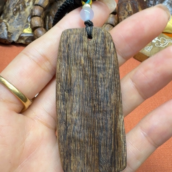 大叶紫檀（黑酸枝木类）