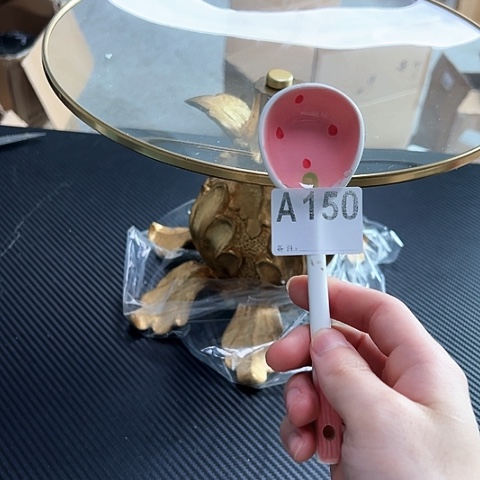 摆件………………………………………………………………