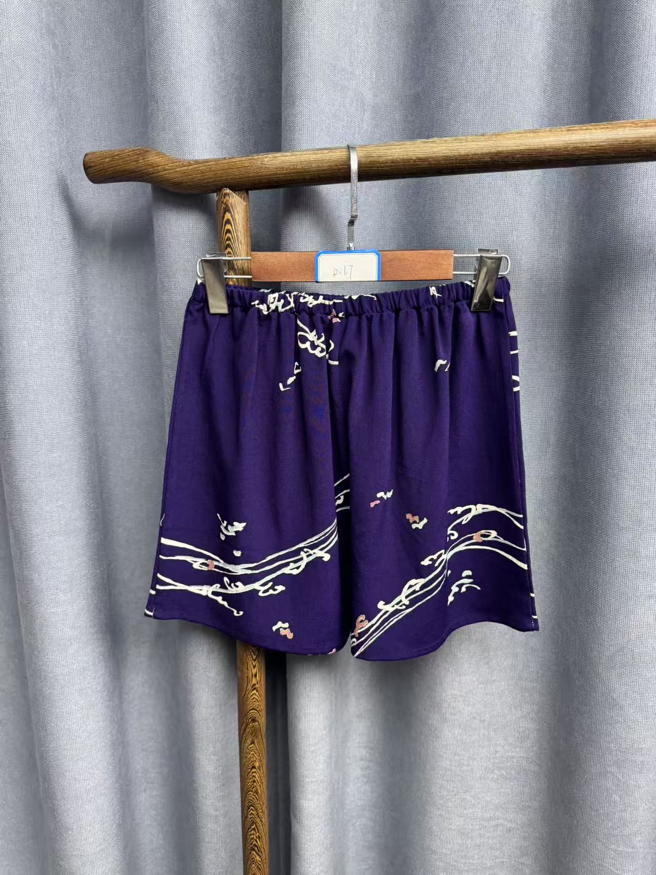 夏季新款时尚休闲桑蚕丝居家打底短裤R167