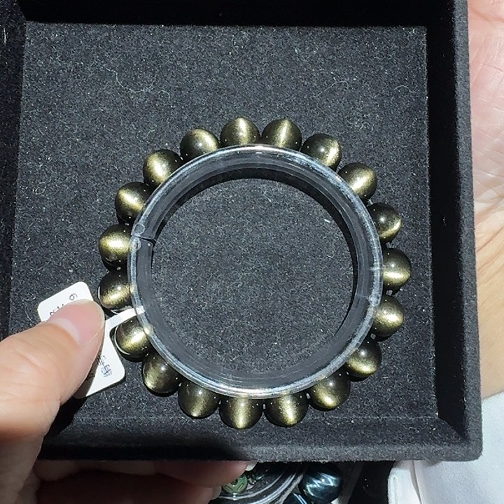 J***o黑曜岩未镶嵌手链