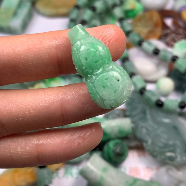 定制翡翠翡翠未镶嵌