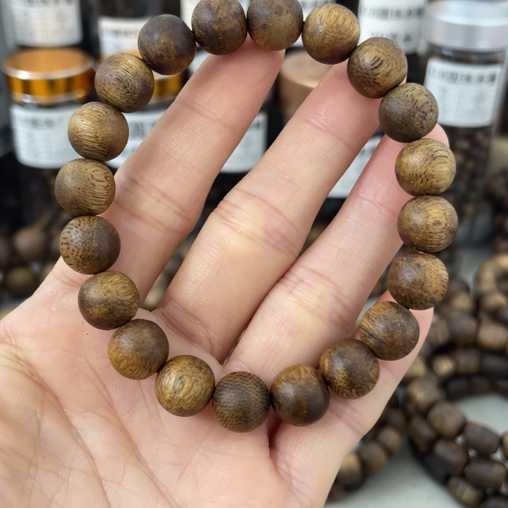 沉香沉香碎屑1.0圆珠单圈7g+