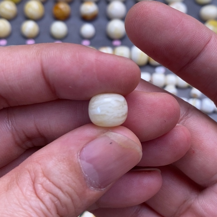 蜜蜡裸石未镶嵌A****.老型