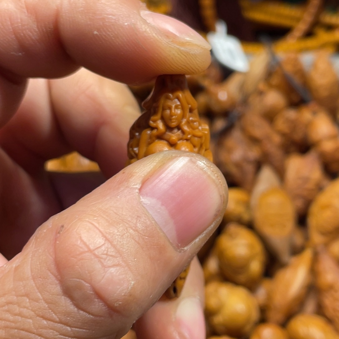 手串/手链橄榄核兔女郎850