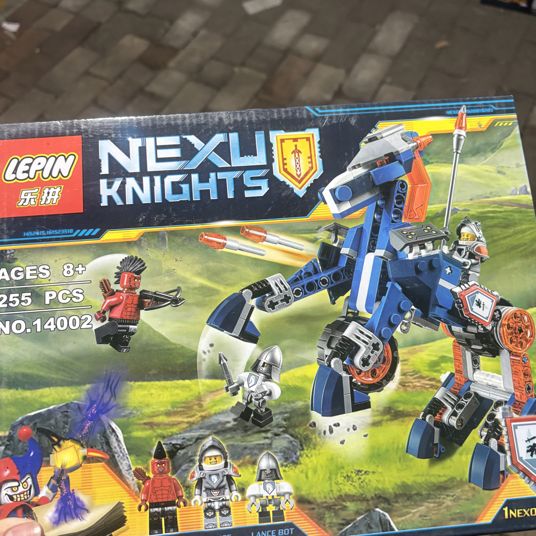 未来骑士团绝版积木马