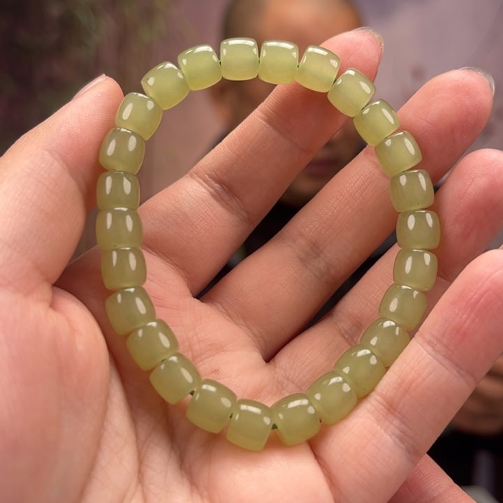 蛇纹石玉未镶嵌手链