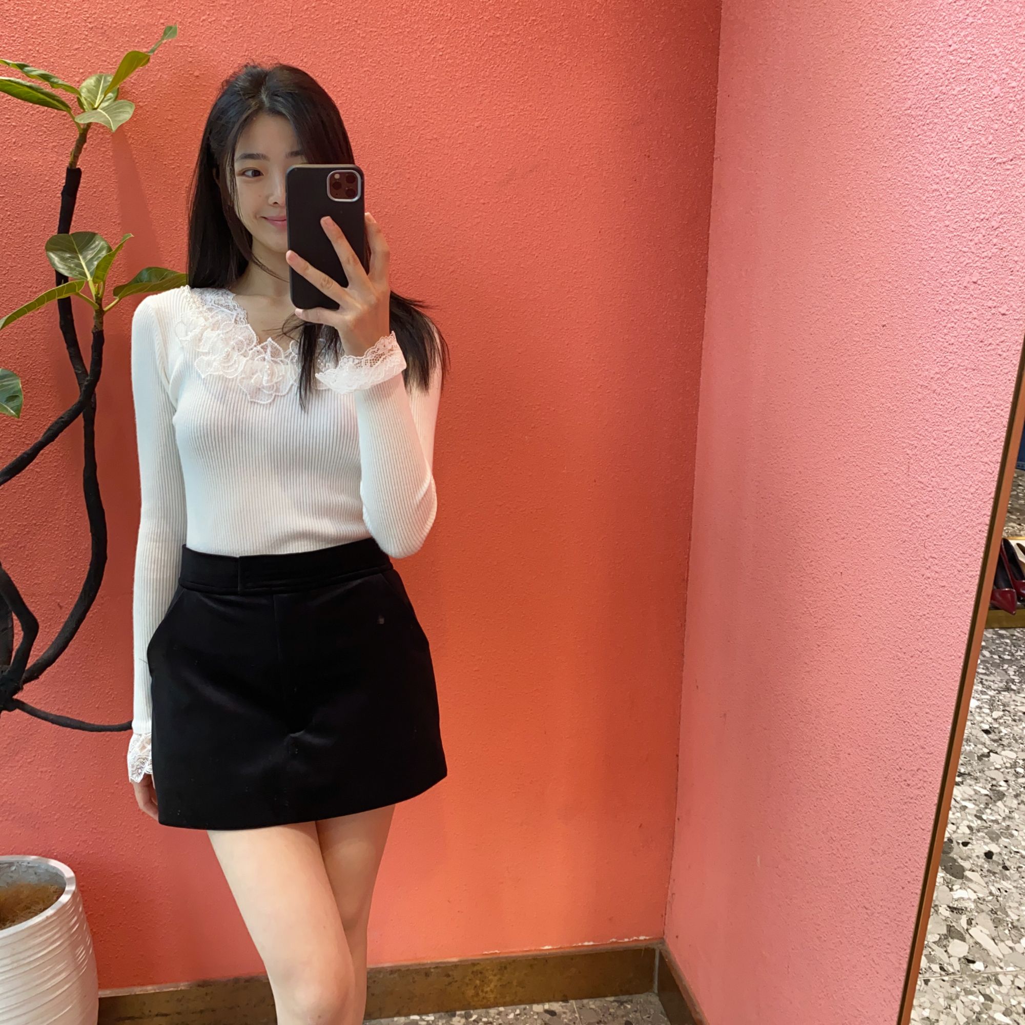 (默茗服装) 蕾丝立体花朵针织上衣