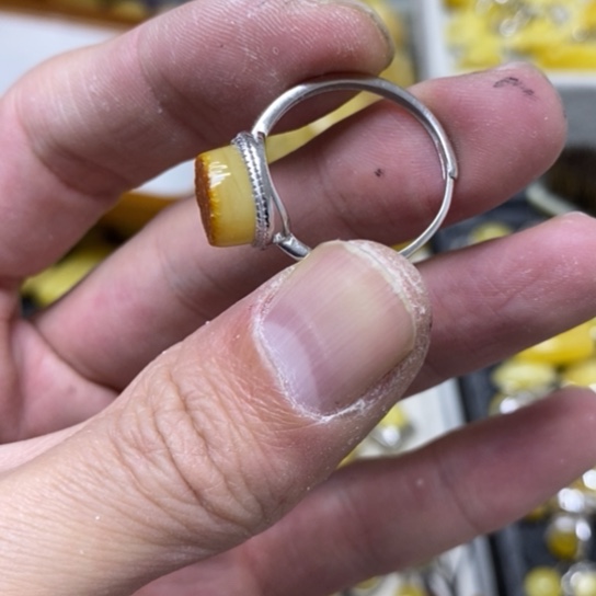 蜜蜡裸石银S925镶嵌戒指