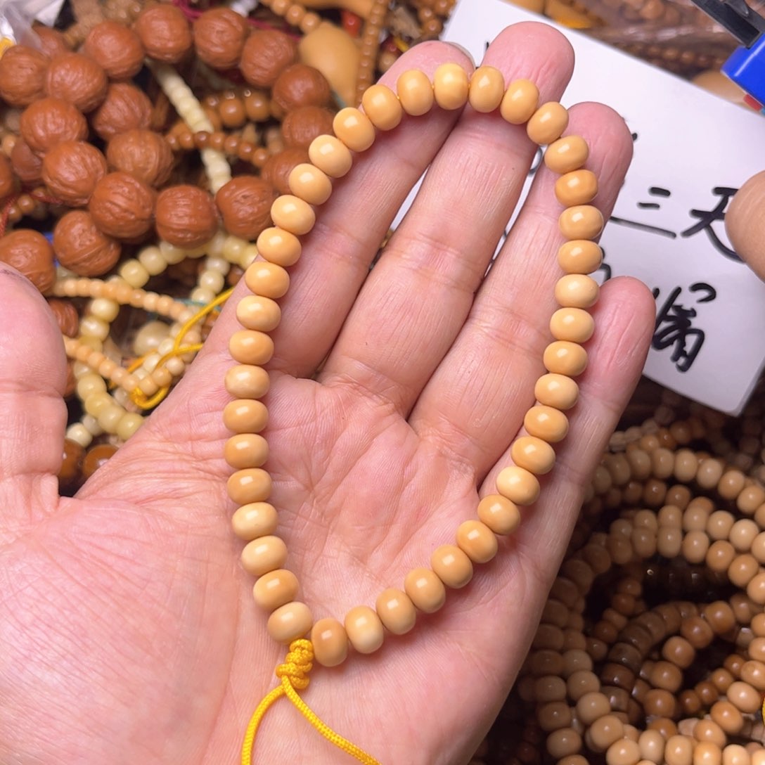 紫金钵盂菩提吊坠30号号龙脊菩提0.9手持